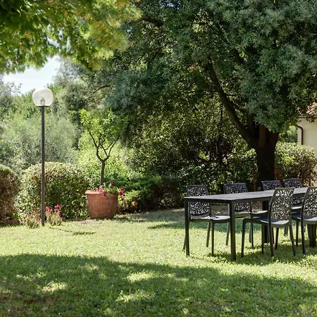 La Pineta Lantställe Querce (Lucca)